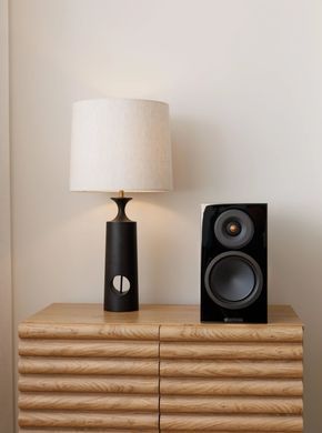Акустична система Monitor Audio Silver 50 High Gloss Black (8G)